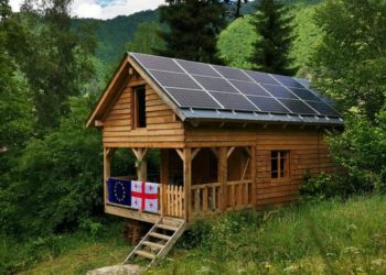 “ეკო ქოხები მესტიაში” – ჯადოსნური გარემო ოთხივე სეზონზე