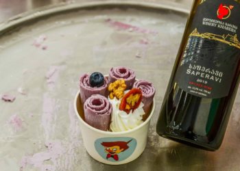 ტაილანდური შემწვარი ნაყინი – სანაყინე „ბურატინოსგან“