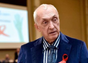 გამოსავალი მაინც ვაქცინაციაშია, გაიკეთეთ მესამე და მეოთხე „ბუსტერ“ დოზა – ცერცვაძე