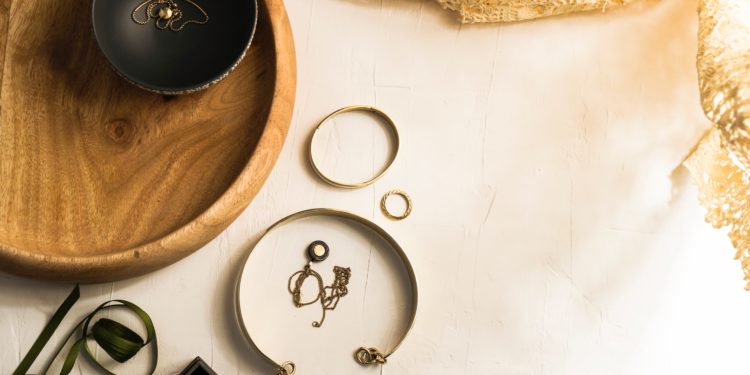 ოქროს საყურეები Time.ge-ზე – განსხვავებული სტილი განსაკუთრებული ადამიანებისთვის