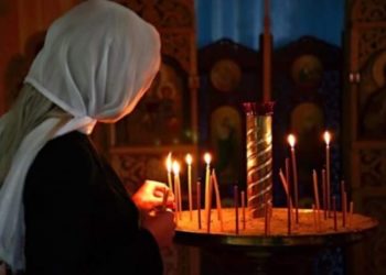 დედის ლოცვის ძალა – შვილის დალოცვა მნიშვნელოვანი საქმის წინ