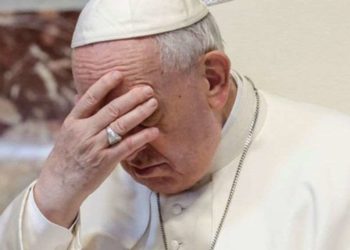 BBC: რომის პაპმა აღიარა, რომ მღვდლები და მონაზვნები პორნოგრაფიას უყურებენ