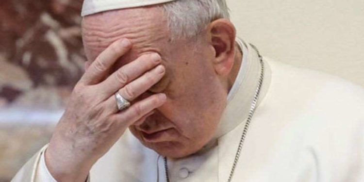 BBC: რომის პაპმა აღიარა, რომ მღვდლები და მონაზვნები პორნოგრაფიას უყურებენ