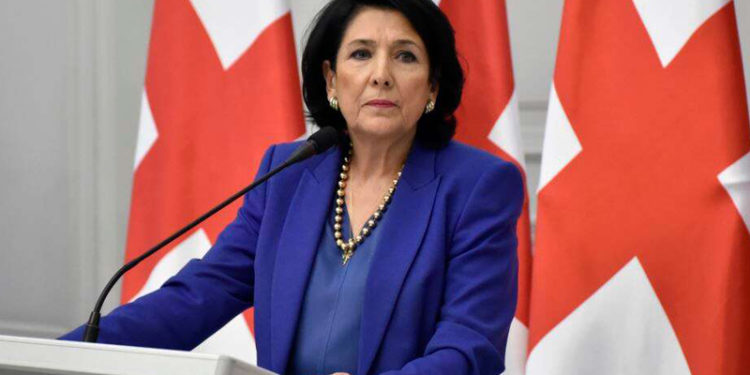 გამორიცხული არაა, საკმაოდ ლიბერალური სავიზო რეჟიმის გადახედვა მოგვიწიოს – პრეზიდენტი რუსეთის მოქალაქეების საქართველოში შემოსვლაზე