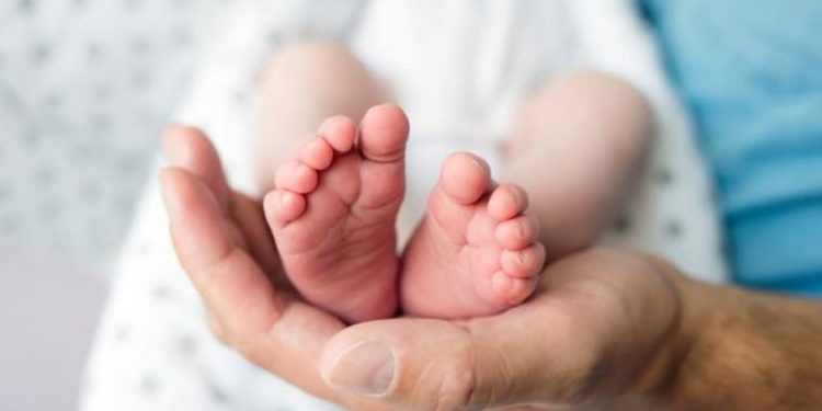 18 წლის გოგომ 2 დღის ჩვილი სამშობიაროში მიატოვა – რა მოხდა ბათუმში?