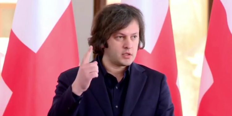 აშშ-ის ელჩს მოუწია უკან დახევა და თქმა, რომ ეს არის მოსანქციო რამ – კობახიძე მოსამართლეებზე