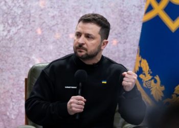 “დარწმუნებულები უნდა ვიყოთ, რომ ბოროტება დამარცხდება. უნდა დავიჯეროთ… სამყარო ჩვენთანაა” | ზელენსკი