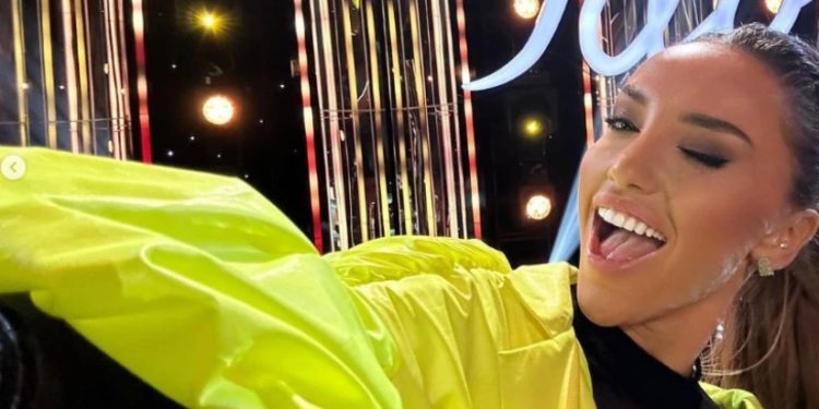 ნუცა ბუზალაძე ჯგუფიდან 12 საუკეთესოში მოხვდა