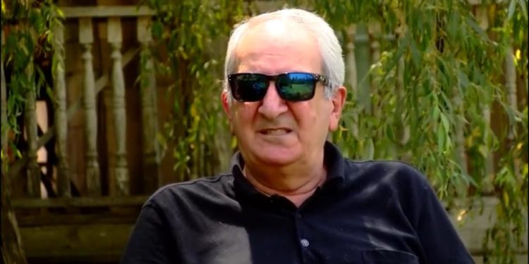 „თვალებდახატულ, თმებშეღებილ და „მანიკურებიან“ ბიჭს რამდენი დამცველი გამოუჩდა… გადავგვარდით თუ „რა ჭირი გვჭირს?!..“ – ჯამბულ გამცემლიძე