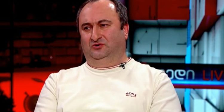 საიდან იცის კელი დეგნანმა, რომ ღამით ვახორციელებთ ზარებს? გვისმენენ, ესე იგი – მურუსიძე