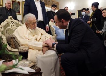 პატრიარქი გამოკითხულთა 91%-ს მოსწონს, 53%-ს კალაძე, 48%-ს ზურაბიშვილი, 43%-ს ღარიბაშვილი – IRI-ს კვლევა