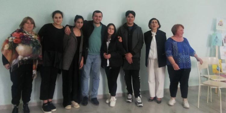 დავითიანნის კიდევ ერთი სასკოლო კლუბი – ნიკოლოზ ბარათაშვილის სახელობის 212-ე საჯარო სკოლაში – “ახალი თაობა“