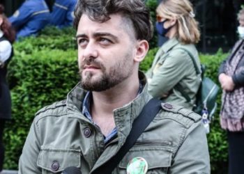 წასვლაზე განცხადება 1-ელ მაისს დაწერა, კავშირში ვერ იქნება სავიზოს მოხსნასთან – TAV Georgia ფხალაძეზე