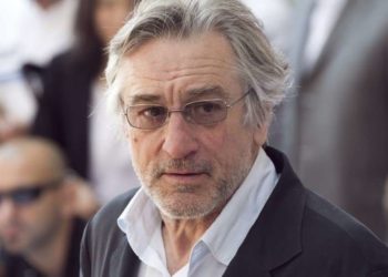 რო­ბერტ დე ნირო 79 წლის ასაკ­ში მეშ­ვი­დე შვი­ლის მამა გახ­და