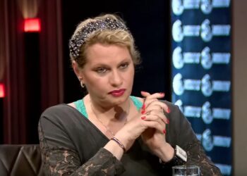 „ხომ ქილიკობდით ჩემს პროგნოზებზე… დღეს დაგაჭედებთ ბოლო ლურსმანს!“ – ლალი მოროშკინა