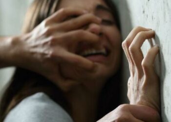 ბათუმში მამამ 13 წლის შვილი გააუპატიურა – საზარელი შემთხვევა ბათუმში