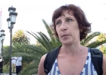 “რუსეთი ოკუპანტი არაა, თქვენ ჩვენი რაღაც რესპუბლიკა იყავით” – კრუიზით ჩამოსული რუსები