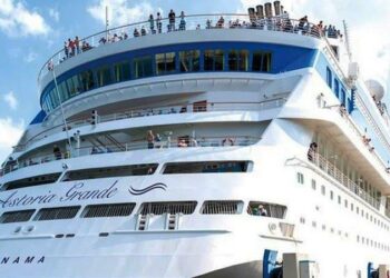 “ბათუმში ტურები აღარ გვექნება” – რუსული საკრუიზო ლაინერი Astoria Grande