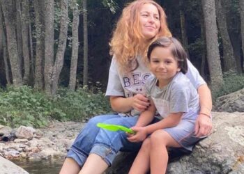 ”გიო დედიკო სახლში მოვიდა წუხელ სამშაბათამდის დაგელოდება არ გაუშვა მარტო ცოდოა უშენოთ…  ყველაზე მტანჯველი მოლოდინია…” – შოვში ამ დრომდე ეძებენ, 4 წლის გიორგი ხორბალაძეს