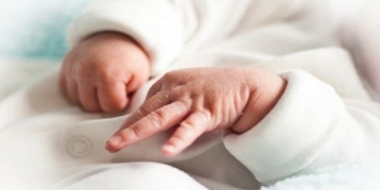 დედა, რომელმაც იტალიაში ახალშობილი ნაგავსაყრელზე დატოვა, 20 წლის ქართველი გოგო აღმოჩნდა – იტალიური მედია