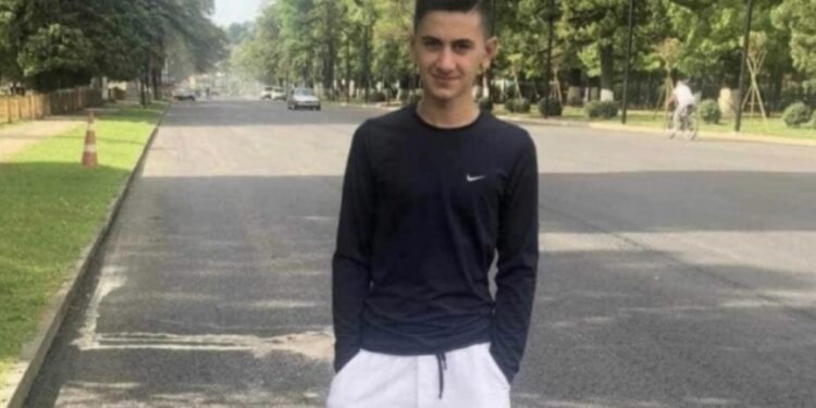 ველოსიპედით მოძრავ მოზარდს მანქანა დაეჯახა – ბიჭი ადგილზე დაიღუპა