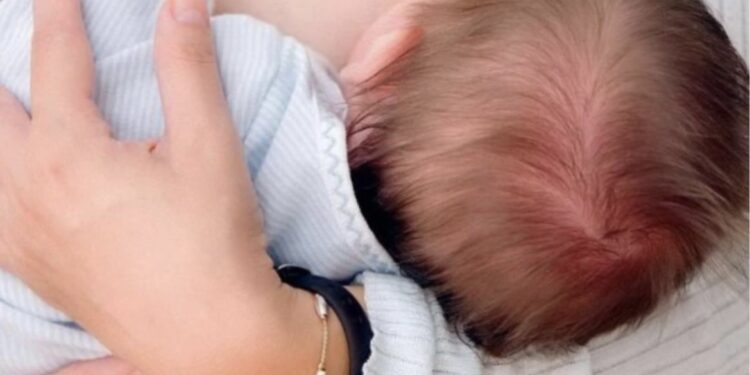 ლორენცო დედასთან არის – ქართველმა ქალმა, რომელმაც შვილი მშობიარობიდან მალევე მიატოვა, შვილის აღიარება მოითხოვა და მოიპოვა