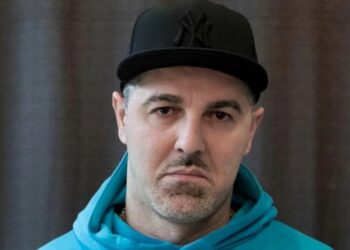 „დამირეკეს და მითხრეს, ციფრი დაასახელე, ნულები მიუწერე და პრობლემა არ იქნებაო, ამ ქვეყანას ჩემი სამშობლოს 20 პროცენტი აქვს ოკუპირებული და იქ როგორ უნდა წავიდე და ვიმღერო, რის ფასად?“- ლექს-სენი რუსეთიდან შეთავაზებაზე