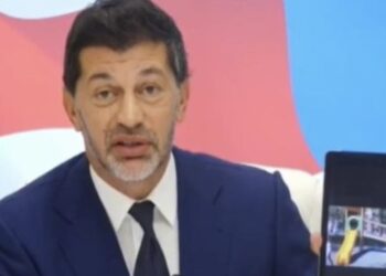 „მიდიოდა სიცილ-კისკისი, თურმე ჩვენ რა უუნაროები ვართ.. მიზანმიმართული „ფეიკ ნიუსები“ ვრცელდება..“ – თბილისის მერი უარყოფს გავრცელებულ ინფორმაციას, რომ მუხიანში საბავშვო ატრაქციონები არასწორად დამონტაჟდა