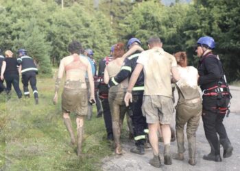 70 ადამიანის გადმოყვანა მოხდა , 152 ადამიანი არის უსაფრთხო ადგილზე, 50 მოქალაქე კი დაკარგულია – გამყრელიძე