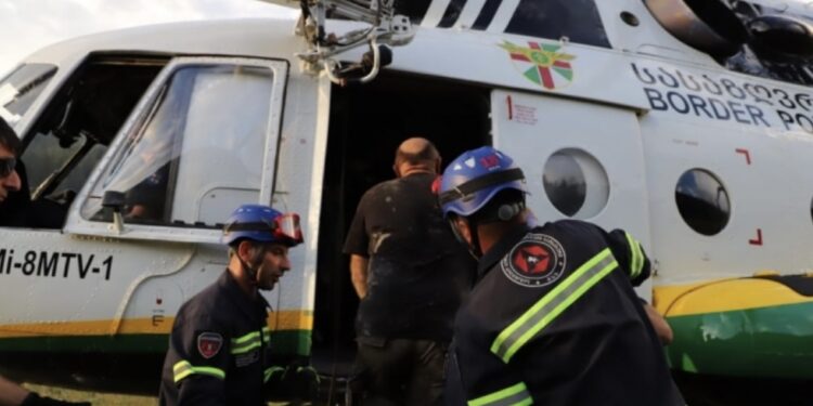 გარდაცვლილი 2 ადამიანის იდენტიფიცირება ჯერჯერობით ვერ ხერხდება – ცხედრებს ექსპერტიზის ბიუროში გადაასვენებენ