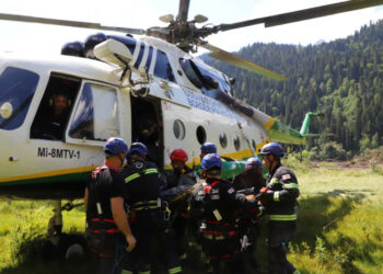 მაშველებმა მეწყერში ერთი ცოცხალი ადამიანი იპოვეს