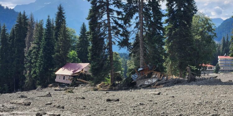 ზურაბ ბიბილეიშვილი, რომელიც შოვში სტიქიის დროს დაკარგულად ითვლებოდა, კონტაქტზე გამოვიდა