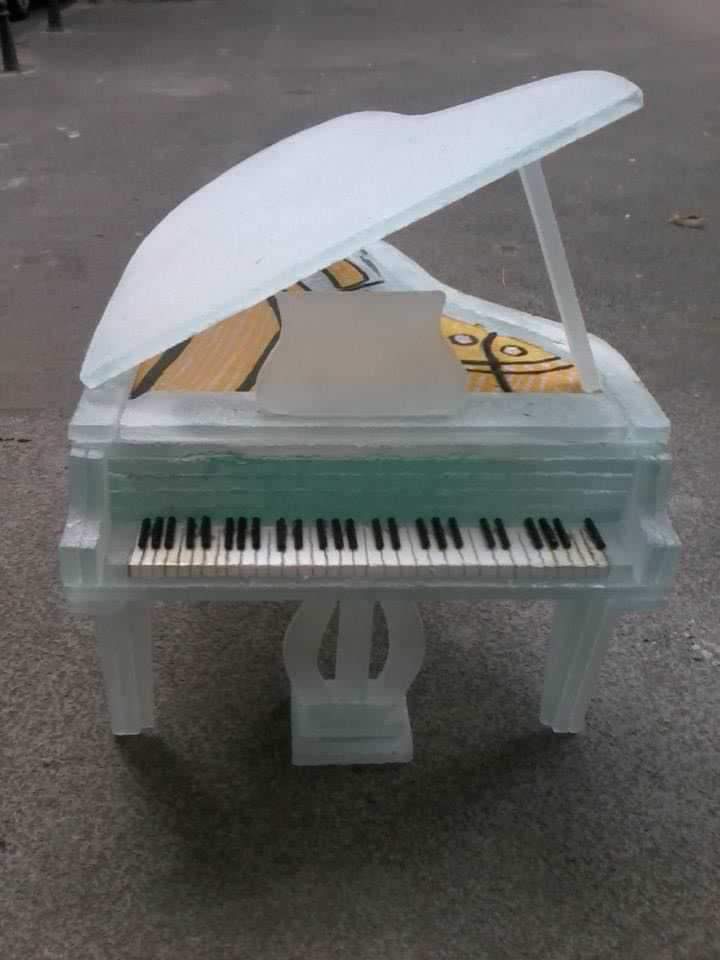 „ჩემი ნამუშევრები ძალიან მგავს და პირდაპირ გამოხატავს ჩემს შინაგან მდგომარეობას“ – ანუკი აბაშმაძე