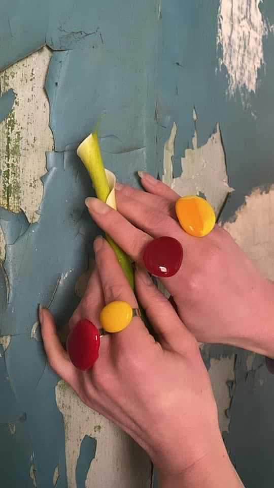 „ჩემი ნამუშევრები ძალიან მგავს და პირდაპირ გამოხატავს ჩემს შინაგან მდგომარეობას“ – ანუკი აბაშმაძე