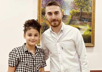 „ეს ულამაზესი ბავშვი 10 წლის ნატალიაა, მან უმძიმესი ონკოლოგიური დაავადება ათობით ქიმიისა და მრავალი ოპერაციის შემდეგ დაამარცხა“ – გიორგი ღოღობერიძე