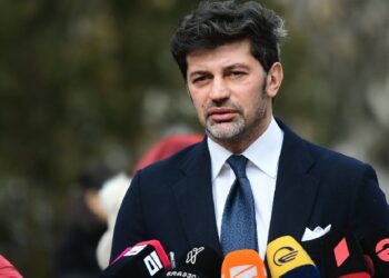 კალაძე: როდესაც ჩემი ხარჯებით მივდივარ უცხო ქვეყანაში, უნდა დავდგე და მოგიყვეთ?