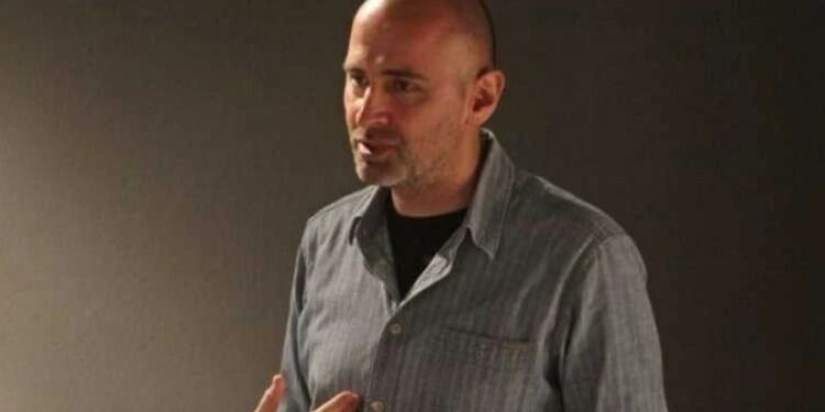 „გუშინ დაბადების დღე მოგილოცე, დღეს კი მარადისობისკენ დაგილოცავ გზას…“ – რას წერენ დავით ანდღულაძეზე მეგობრები