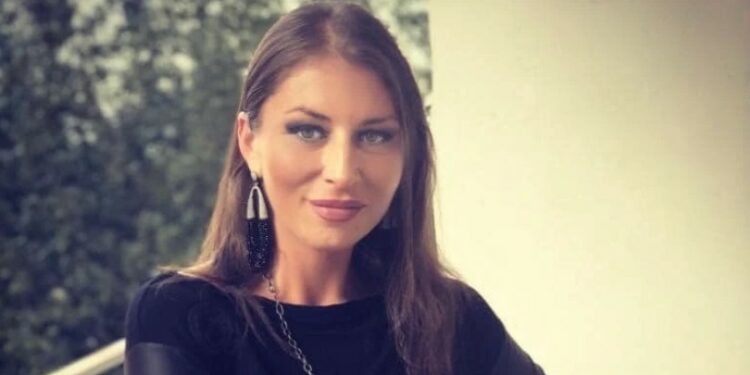 „ერთ კვირაში ჩემი ორი უსაყვარლესი ადამიანი წავიდა ჩემი ცხოვრებიდან… კაცობრიობაზე ვთქვი უარი…“- მაია კაჭკაჭიშვილი რთულ პერიოდს იხსენებს