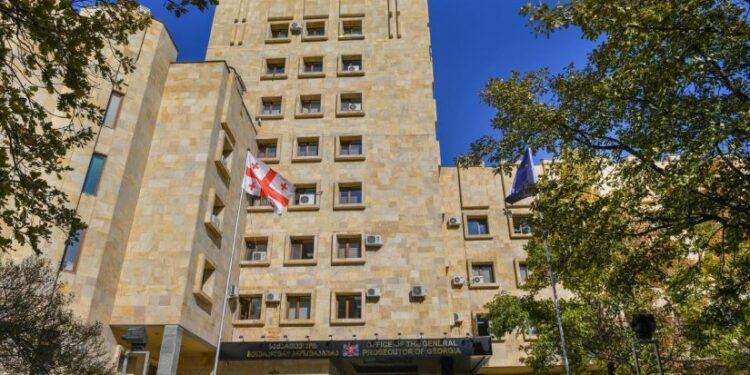 კაცს, რომელიც ნასვამ მდგომარეობაში პატრულის მანქანას დაეჯახა და 2 პოლიციელი იმსხვერპლა, 11-წლიანი პატიმრობა შეეფარდა