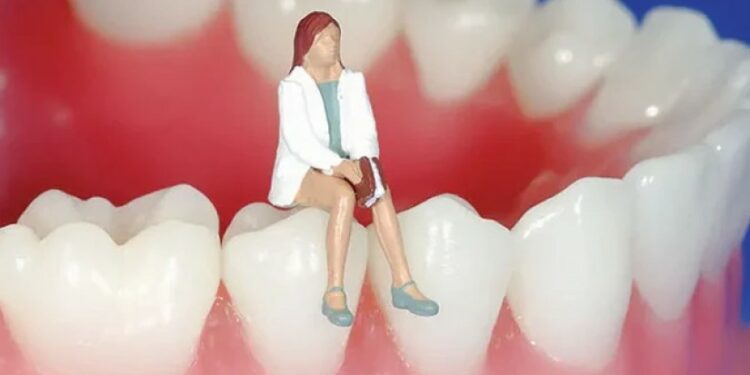 იპონური კომპანია კბილების ამომყვან მედიკამენტზე მუშაობს