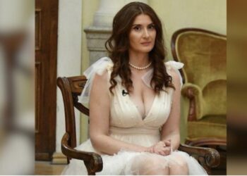 შვილებო, ყოველ დარეკვაზე მიეფერეთ შორს მყოფ დედებს, შორიდან გაუგზავნეთ კოცნა და აგრძნობინეთ, რომ მათ სიცოცხლეს აზრი აქვს – ცისნამი საყვარლიშვილის ემოციური მიმართვა ემიგრანტების შვილებს