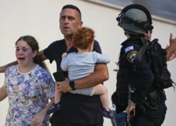 „ჩემი შვილები ტერორისტებმა გაიტაცეს, ვერ გადმოვცემ რას ვგრძნობ, არ ვიცი ტერორისტები აწამებენ თუ არა მათ“ – მძიმე ისტორია ისრაელიდან