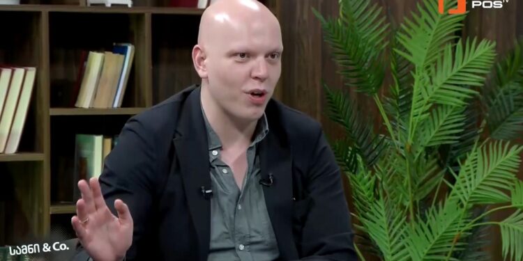 „ისრაელიდან მწერენ, რომ დილა შვილებთან ერთად თავშესაფარში გაუთენდათ. მე კიდევ მაქვს პრივილეგია, რომ ბავშვს კიროვის ბაღში ვასეირნებდე“ – ბაჩო ოდიშარია