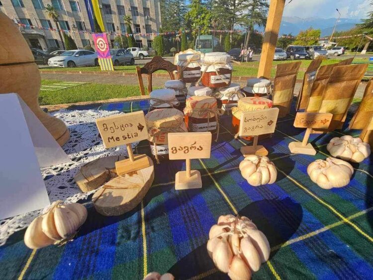 „ვფიქრობ, აჯიკებისა და წიწაკების ტკბილი მიმართულებას დავამატო“ – ამიდა ახალაია