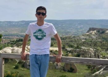 „ერთი კვირა კომაში იყო…“ – ვინ არის 17 წლის ბიჭი, რომელიც ავარიის შედეგად გარდაიცვალა