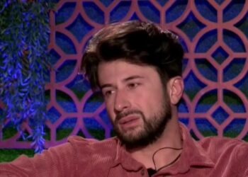 „არ მინდა დავიჯერო, რომ ამ დროში, დღისით, თან დედის თვალწინ ასეთი რამეები ხდება!” – რას წერს გურამ შეროზია კოსტა სანიკიძეზე