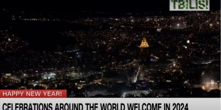 თბილისი პარიზის, ლონდონისა და ნიუ-იორკის გვერდით – CNN-მა ახალი წლის დადგომის კადრები საქართველოს დედაქალაქიდანაც გაავრცელა