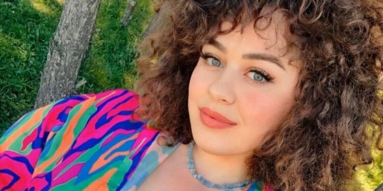 „მხოლოდ ორი დღე ებრძოდა ვირუსს და მალევე დანებდა.. ტკბილად იძინე შვილო…“ – ვირუსის გართულებით ახალგაზრდა გოგო გარდაიცვალა