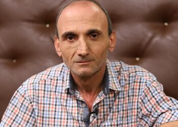 “დუქანში ვმუშაობ, ანაზღაურება არ მაქვს, თუ ვინმე რამეს მაჩუქებს “შაბაშის“ სახით, ეგ არის“ – როგორ ცხოვრობს მერაბ კაშია?