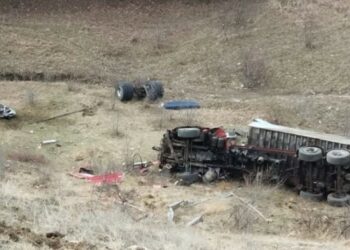 თბილისის შემოვლით გზაზე სატვირთო ხრამში გადაიჩეხა – დაიღუპა ერთი ადამიანი